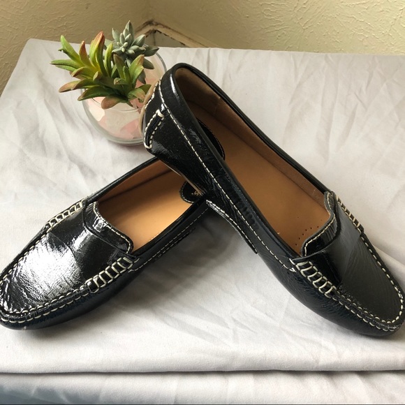 clarks leather moccasins